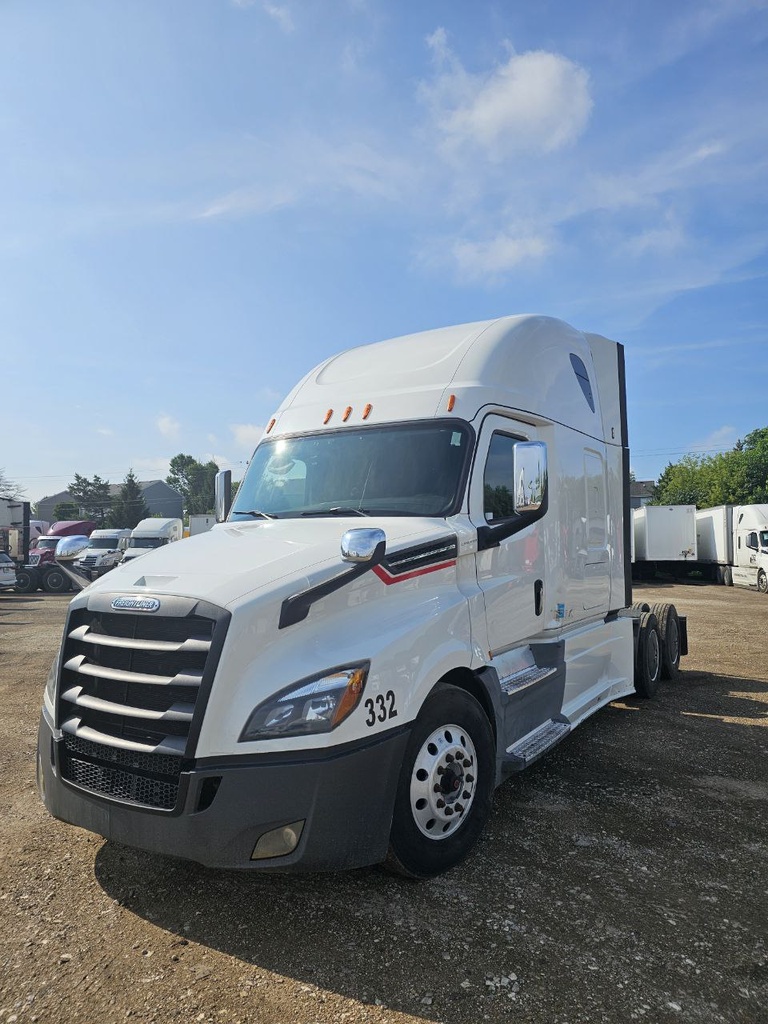 Freigtliner Cascadia 2020