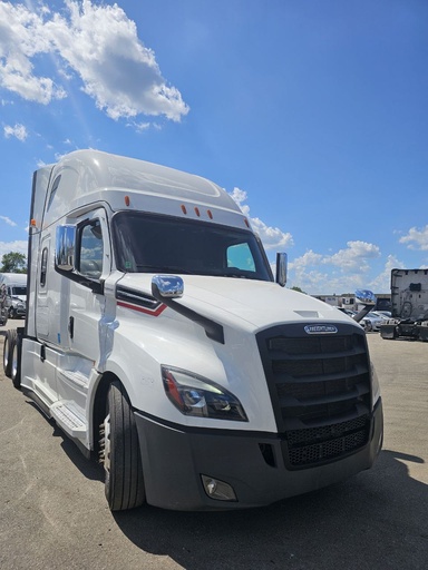 [369] Freightliner Cascadia EVO 2021